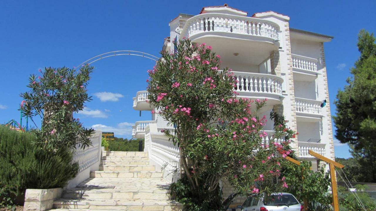Apartments Reiter Vodice Esterno foto